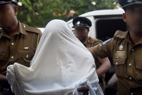 யாழில் தாய், மகன் உட்பட 3 பேர் அதிரடி கைது! | 3 People Mother And Son Were Arrested Yali