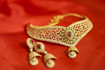 தங்கத்தின் தற்போதைய விற்பனை விலை என்ன தெரியுமா?