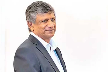 ඝෝඨාභය ගෙ ලේකම් ඉවතට...නව ලේකම් කෙනෙක් පත් කරයි.