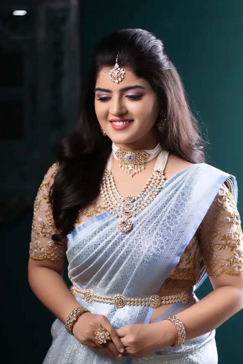 பாளையத்து அம்மன் படத்தில் நடித்த குழந்தையா இது? புடவையில் எம்புட்டு அழகுனு பாருங்க | Palayathu Amman Child Actress Recent Photo Trend