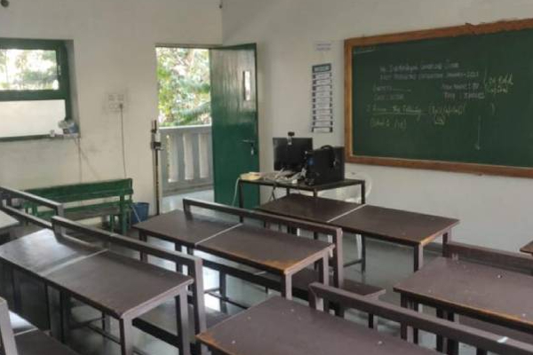 இன்றைய தினம் எடுக்கப்படவுள்ள இறுதி முடிவு! | Schools Public Services Again Internet Algorithm