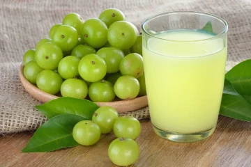 முடி வளர்ச்சி முதல் சரும பராமரிப்பு வரை: காட்டு நெல்லியின் அற்புத நன்மைகள்