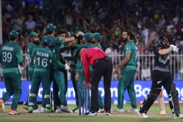 உலகக்கோப்பை பாகிஸ்தானுக்கா? - நியூசிலாந்தை வீழ்த்தி அபார வெற்றி