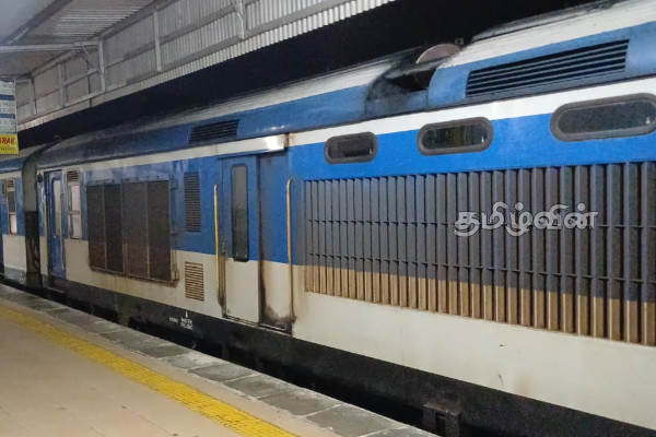 மட்டக்களப்பு- கொழும்பு கடுகதி தொடருந்து சேவை மீண்டும் ஆரம்பம் | Batti Colombo Express Train Direct Service Resumes