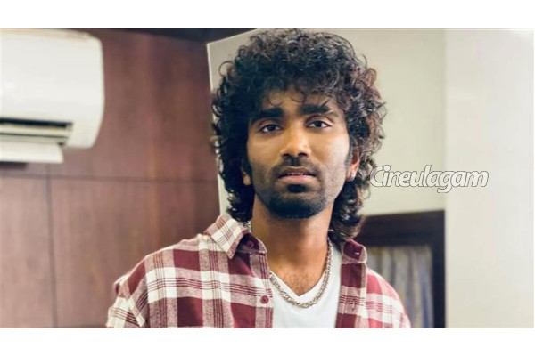 ரஜினி, கமல் படத்தில் இருந்து வெளியேறிய இயக்குனர்... அவருக்கு பதில் இவர் இணைந்துள்ளாரா? | Popular Director Out From Rajinikanth Kamal Movie