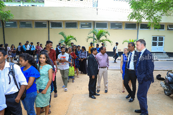 பிரித்தானிய தூதுவர் யாழ்ப்பாணத்தின் முக்கிய இடங்களுக்கு விஜயம் | British Ambassador Visit To University Jaffna