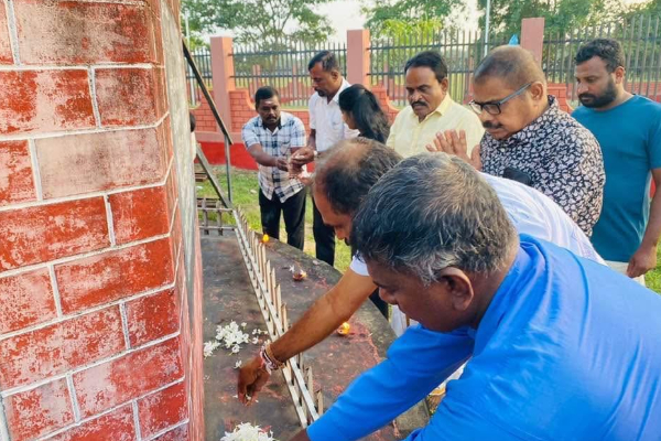 மட்டக்களப்பு கொக்கட்டிச்சோலை படுகொலையின் 39ஆவது நிறைவு நினைவேந்தல் | 39Th Anniversary Commemoration Kokkatticholai மட்டக்களப்பு கொக்கட்டிச்சோலை படுகொலையின் 39ஆவது நிறைவு நினைவேந்தல் | 39Th Anniversary Commemoration Kokkatticholai