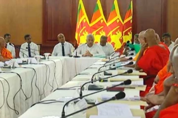 ரணிலுக்கு மகாசங்கத்தினர் கடும் அழுத்தம்