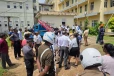 රෝහල් භූමියේ ට්‍රාන්ස්ෆෝමරයක් ගිනි ගනී