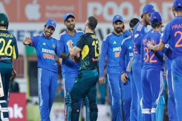 இந்திய வீரர்களின் அதிரடி ஆட்டம்: அவுஸ்திரேலிய அணியை எளிதாக வீழ்த்திய இந்தியா!