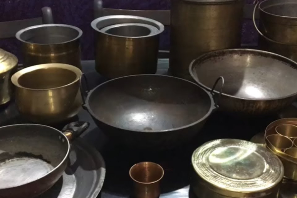 கிச்சனில் இருக்கும் இந்த பொருட்களை உடனே தூக்கி வீசுங்க...இல்லை உயிருக்கு ஆபத்து? | These Items In The Kitchen Right Away