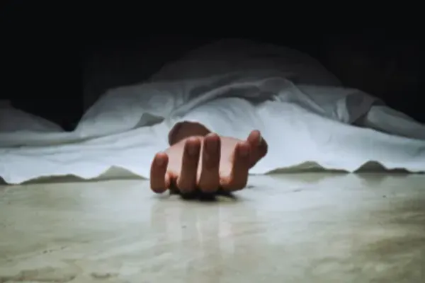 வீடொன்றில் இருந்து இரண்டு இளைஞர்களின் சடலங்கள் மீட்பு! | 2 Dead Bodies Recovered From A House In Basara