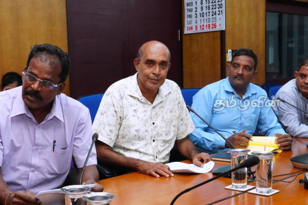 வடக்கு ஆளுநருக்கும் இலங்கை தமிழர் ஆசிரியர் சங்கத்தினருக்கும் இடையில் கலந்துரையாடல்! | Northern Governor Meet Sl Teachers Union