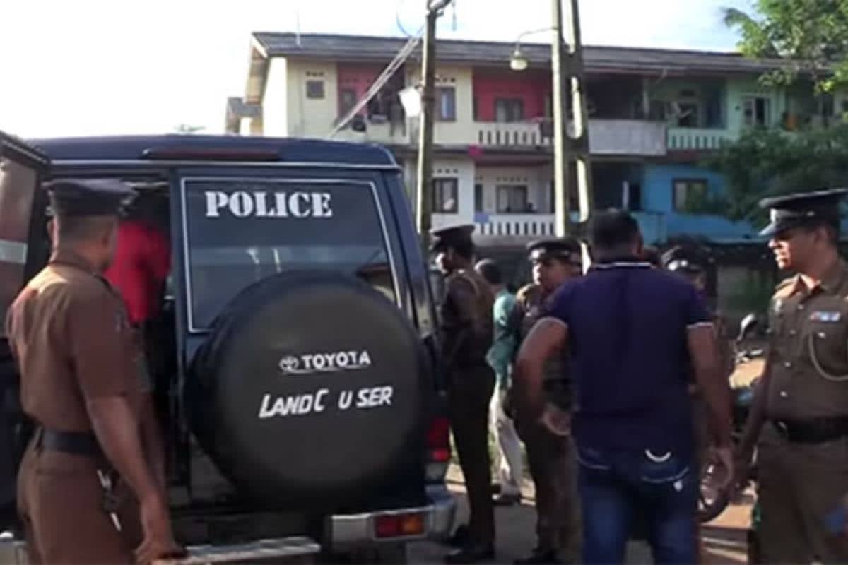 தென்னிலங்கையில் நடந்த கொடூர சம்பவம் - சிறுவனை கொடூரமாக தாக்கிய குடும்பம் | Teen Assaulted Family Of 4 Arrested