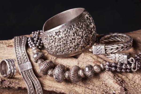 வெள்ளி வாங்கினால் அசல்,போலி பார்த்து வாங்குங்க - இதோ டிப்ஸ் | How To Spot Fake Silver Jewelry Easy Tips
