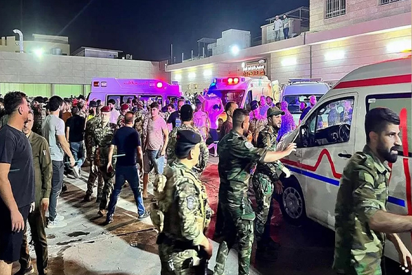 திருமண விழாவில் ஏற்பட்ட பயங்கர சம்பவம்: சோகத்தில் மூழ்கிய நாடு | Fireworks At A Wedding Ceremony Sad Iraq