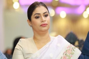ஹிருணிகா பிரேமச்சந்திரவுக்கு பிடியாணை உத்தரவு!