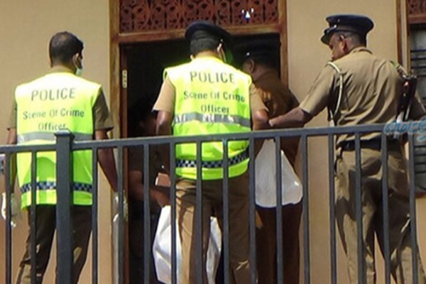 வயோதிப பெண் கொலை : தங்க ஆபரணங்கள் திருட்டு - ஐபிசி தமிழ்