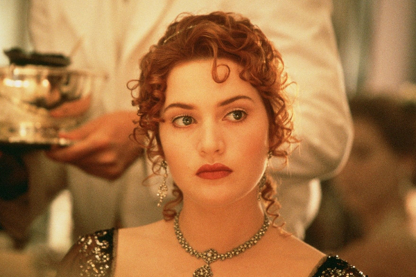 டைட்டானிக், அவதார் கதாநாயகி திடீரென மருத்துவமனையில் அனுமதி.. அதிர்ச்சியில் ரசிகர்கள் | Kate Winslet Admitted In Hospital