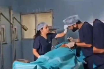 ஆபரேஷன் தியேட்டரில் திருமண போட்டோஷூட் நடத்திய மருத்துவர்; அதிரடி நடவடிக்கை எடுத்த நிர்வாகம்!