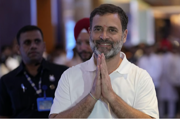 இழுபறியாக உள்ள தொகுதி பங்கீடு; தமிழ்நாடு வரும் ராகுல் காந்தி - தவெக உடன் பேச்சுவார்த்தையா? | Dmk Ally Congress Talks To Tvk Rahul Gandhi Visit இழுபறியாக உள்ள தொகுதி பங்கீடு; தமிழ்நாடு வரும் ராகுல் காந்தி - தவெக உடன் பேச்சுவார்த்தையா? | Dmk Ally Congress Talks To Tvk Rahul Gandhi Visit