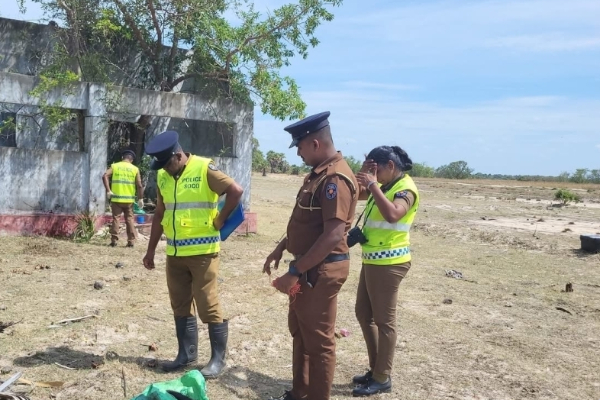 கிளிநொச்சியில் இன்றும் வெடிக்காத கைக்குண்டுகள் மீட்பு | Unexploded Hand Grenades Recovered In Kilinochchi