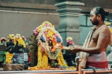 அர்ச்சகர்கள் நியமனம்.. அரசு விதிகள் செல்லுமா? உயர்நீதிமன்றம் தீர்ப்பு!