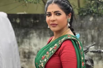 எனக்கு அந்த நடிகரை பதம் பார்க்கணும் : ஓப்பனாக பேசிய ரேஷ்மா - முகம் சுளிக்கும் நெட்டிசன்கள்