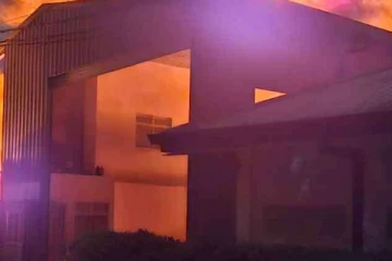 தீப்பெட்டி தொழிற்சாலை ஒன்றில் தீப்பரவல்