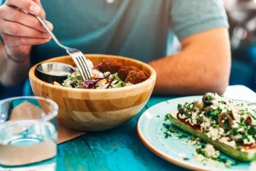 கொலஸ்ட்ரால் அளவை குறைக்கணுமா அப்போ இந்த உணவுகளை உட்கொள்ளுங்கள்