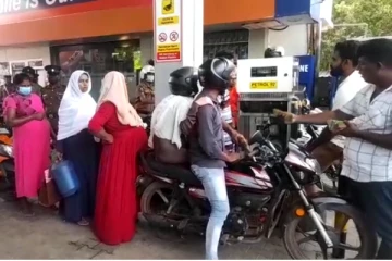 எரிபொருள் விநியோகத்தில் முறைகேடு(Photo)