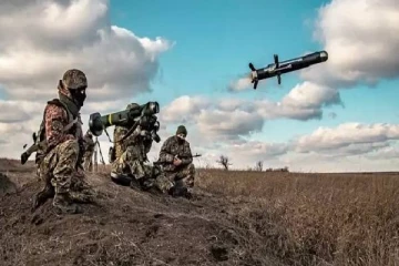 ரஷ்யா மீது இணையதள போர் - அரசு ஊடக தொலைக்காட்சி செயற்பாடுகளை முடக்கிய மர்ம குழு