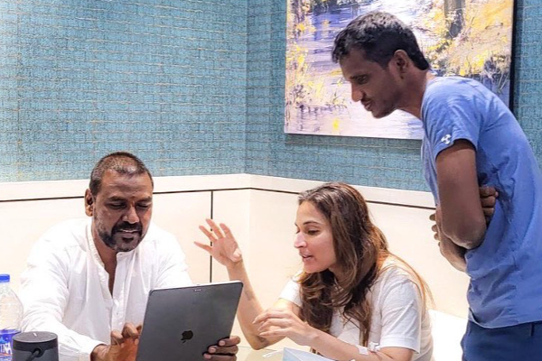 ராகவா லாரன்ஸூக்கும் ஐஸ்வர்யாவுக்கும் இப்படி ஒரு உறவா? - அதிர்ச்சியில் தனுஷ் ரசிகர்கள் | Raghava Lawrence Talks About Meet With Aishwarya