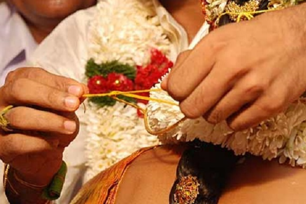 முதலிரவன்று மணமகனுக்கு ஏற்பட்ட சந்தேகம்; பெண்ணின் தந்தை கைது! | Doubts The Bridegroom Had On The First Night