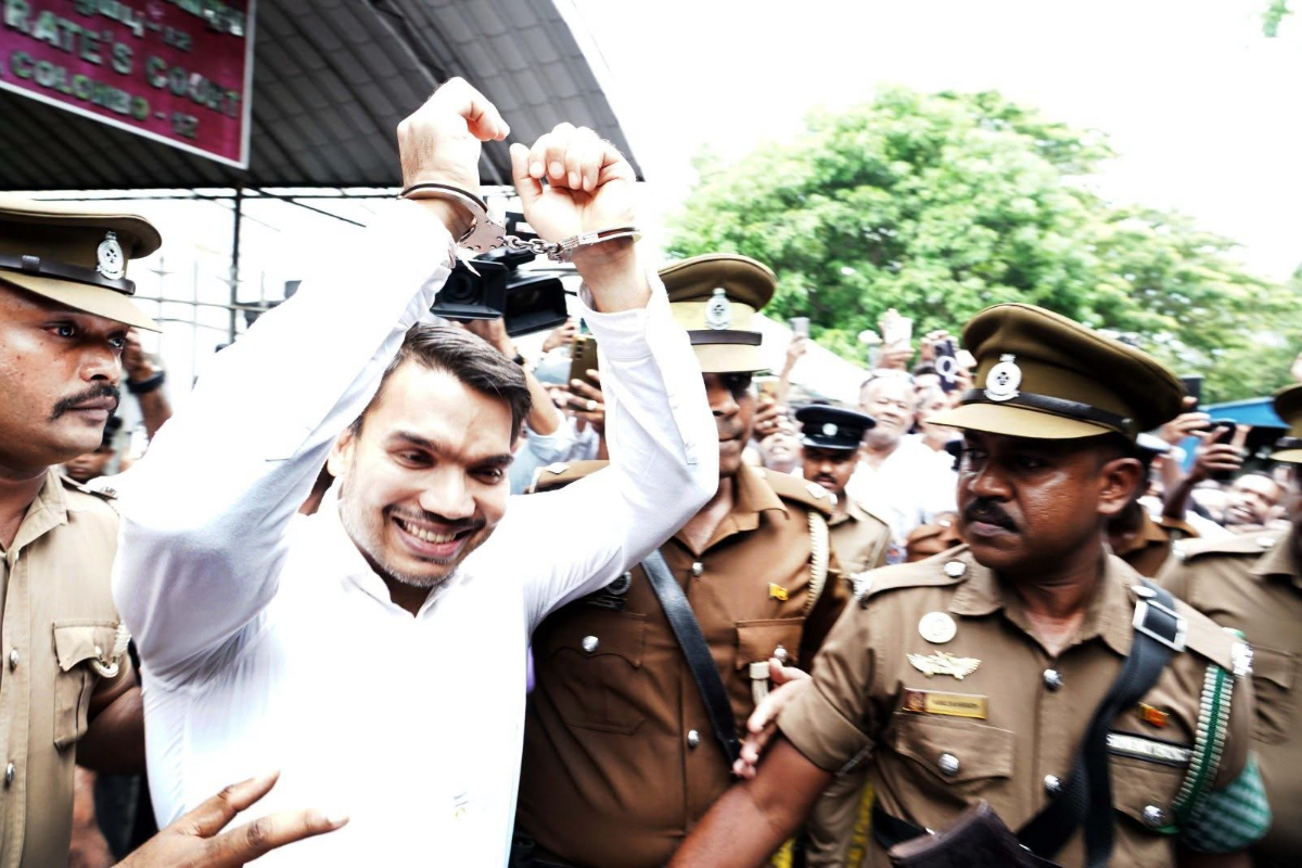 நாமலுக்கு தெரிந்த உண்மை! தனது கைது தொடர்பில் பேச முடியாத இக்கட்டான நிலையில்.. | Namal Unable To Speak About His Arrest