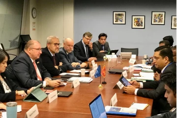 இலங்கை பிரதிநிதிகளுடன் சாதகமான சந்திப்பு: தெற்காசியாவுக்கான உலக வங்கியின் துணைத் தலைவர் (Photos)