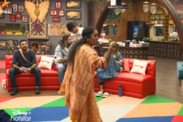 ‘என்னம்மா இது..’ முட்டிக்கொண்ட போட்டியாளர்கள் - பற்றி எரியும் பிக்பாஸ் வீடு - தமிழ்நாடு