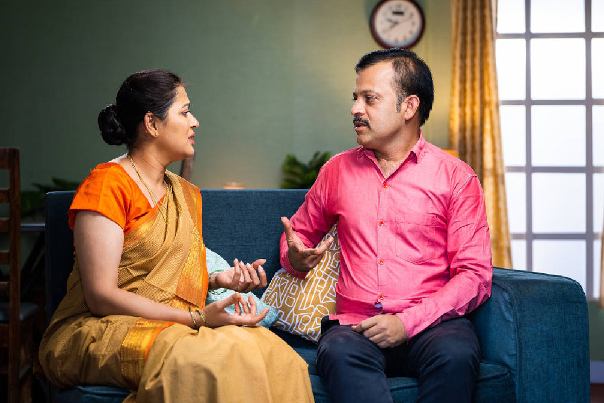 சாணக்கிய நீதி - கணவன் முன்னாடி மனைவி இந்த விஷயங்களை செய்ய கூடாதாம் | Wife Should Not These Things In Front Her Husband சாணக்கிய நீதி - கணவன் முன்னாடி மனைவி இந்த விஷயங்களை செய்ய கூடாதாம் | Wife Should Not These Things In Front Her Husband