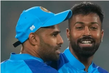 மும்பை அணியிலேயே அப்படி ஆயிடுச்சு - உஷாரா ஹர்திக் பாண்டியாவை கழட்டி விட்ட பிசிசிஐ