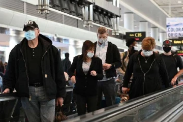 அமெரிக்காவில் தீவிரமடையும் Omicron தொற்று: விரிவான தகவல்