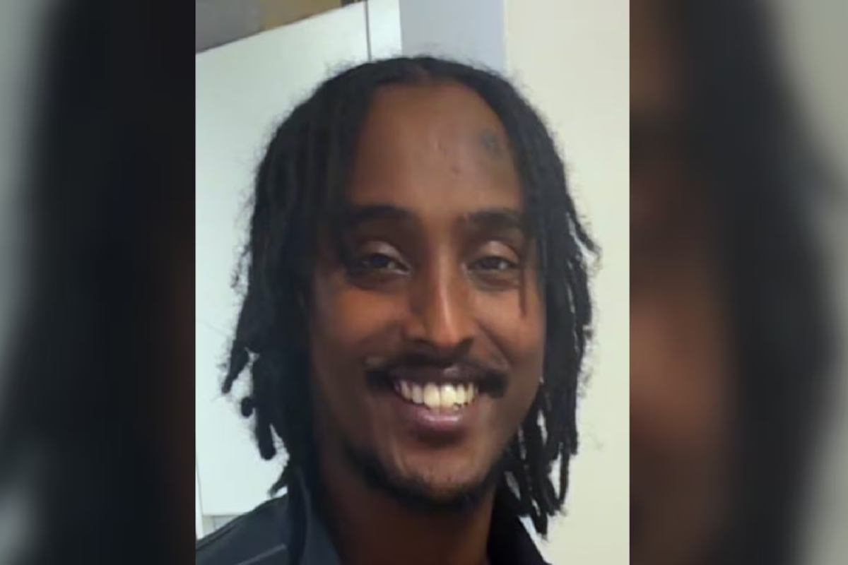 டொராண்டோவில் எரியும் காருக்குள் மீட்கப்பட்ட இரண்டாவது நபர் | Toronto Police Identify Second Victim Found Inside