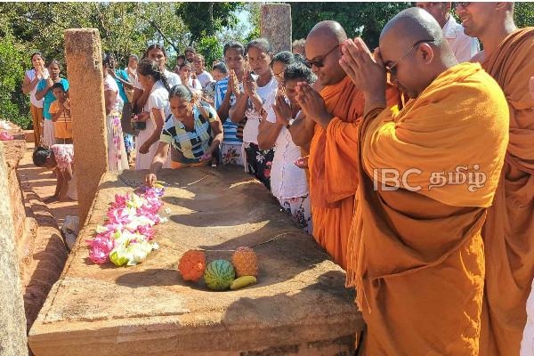 குருந்தூர்மலை ஆதிசிவன் ஆலய வழிபாட்டினை தடைசெய்தமை தொடர்பாக காவல்நிலையத்தில் முறைப்பாடு | Kurunthurmalai Temple Issue Complaint At Police