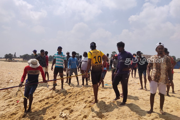 வெற்றிலைக்கேணியில் கடற்றொழிலாளர்கள் இடையே முறுகல்! விடுக்கப்பட்டுள்ள எச்சரிக்கை | Rift Between Fishermen Jaffna