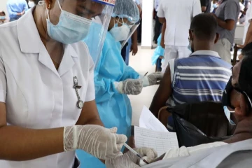 கொரோனா தடுப்பூசி போட்டுக் கொள்ளதவர்களுக்கு விதிக்கப்பட்டுள்ள தடை!