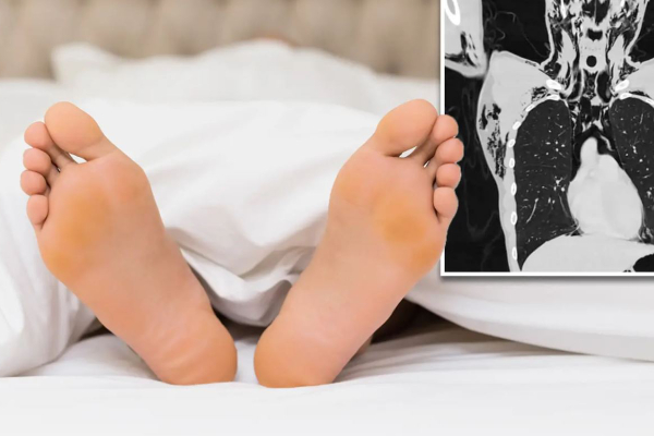 அளவுக்கு அதிகமான சுய இன்பம் , ஐசியூ அனுமதிக்கப்பட்ட 20 வயது இளைஞர் - தமிழ்நாடு