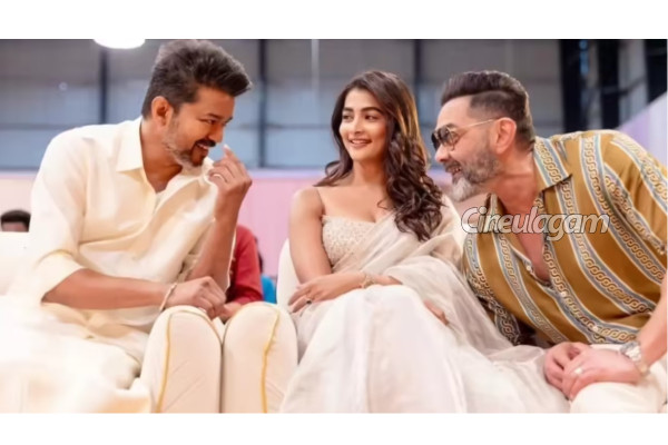 விஜய்க்காக ஜனநாயகன் படப்பிடிப்பில் செய்யப்பட்ட பெரிய மாற்றம்... நடிகர் பகிர்ந்த தகவல் | Actor Shares About Jananayagan Shooting Experience
