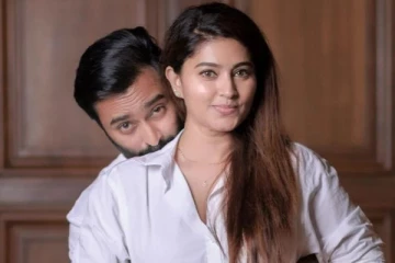 மார்டன் உடையில் நடிகை சினேகா! ஜோடியாக கணவருடன் வெளியிட்ட அழகிய புகைப்படம் - திணறும் ரசிகர்கள்