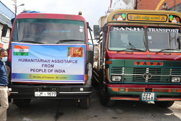 தமிழகத்தின்  உயிர்காக்கும் உதவிகள் இலங்கையை  வந்தடைந்தது | Life Saving Aid From Tamil Nadu Arrived Sri Lanka