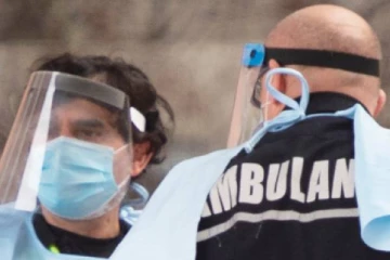 கனடா முதியோர் இல்லம் ஒன்று பெரும் சிக்கலில்: இருவர் மரணம்