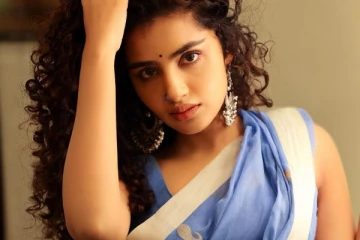 அந்த உடையில் இளசுகளை மயக்கும் அனுபமா!..இதோ புகைப்படம்